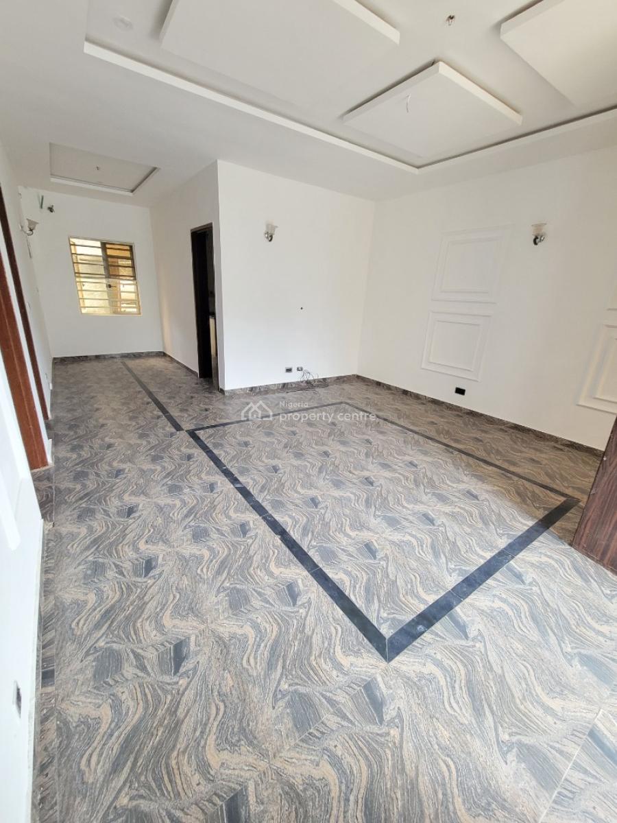 Sharp and Spacious 2-bedroom Apartment (downstairs ), Chevron Alternative Drive, Lekki, Lagos, Flat / Apartment for Rent