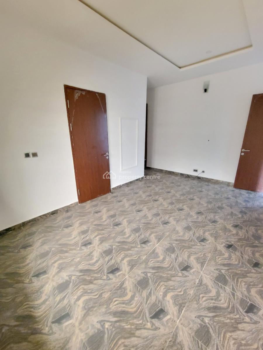 Sharp and Spacious 2-bedroom Apartment (downstairs ), Chevron Alternative Drive, Lekki, Lagos, Flat / Apartment for Rent