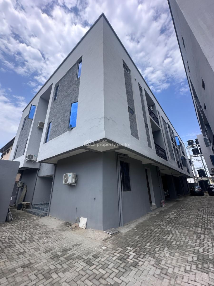 Serviced 2 Bedroom Apartment, Inside a Mini Court, Igbo Efon, Lekki, Lagos, Flat / Apartment for Rent