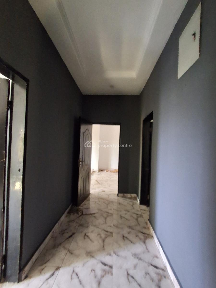 3bedroom Upstairs, in an Estate, Badore, Ajah, Lagos, House for Rent