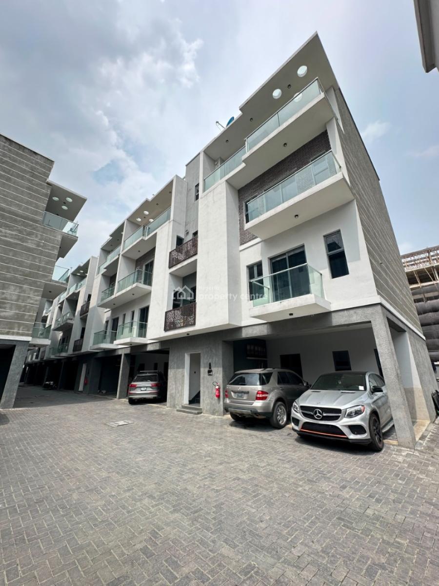 Fully Furnished Luxury 1-bedroom Apartment with Swimming Pool & Gym, Less Than 20 Minutes From Evercare Hospital, Lekki, Lekki Phase 1, Lekki, Lagos, Block of Flats for Sale