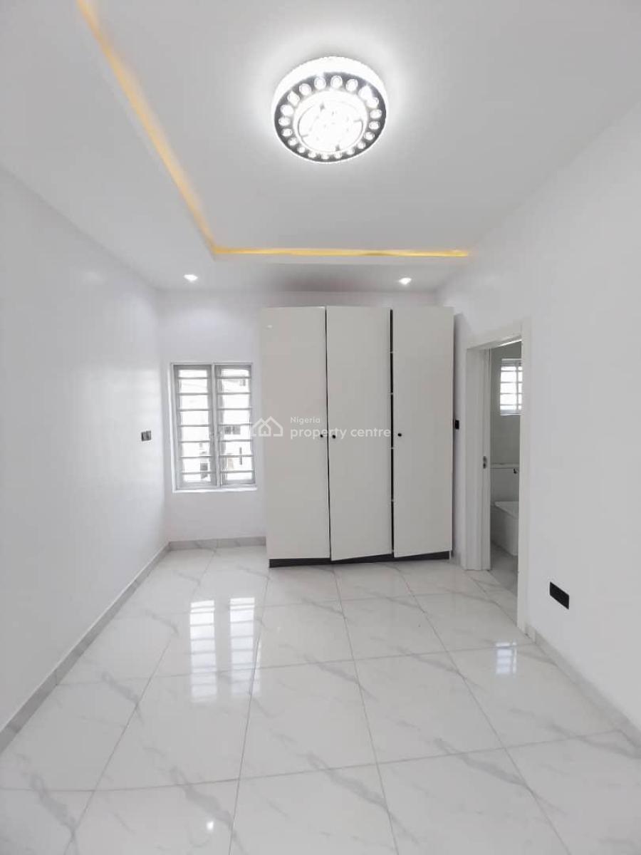 Brand New Self Serviced 5 Bedroom Fully Detached with Bq + Swimming Pool, Chevron, Lekki, Lagos, Detached Duplex for Sale