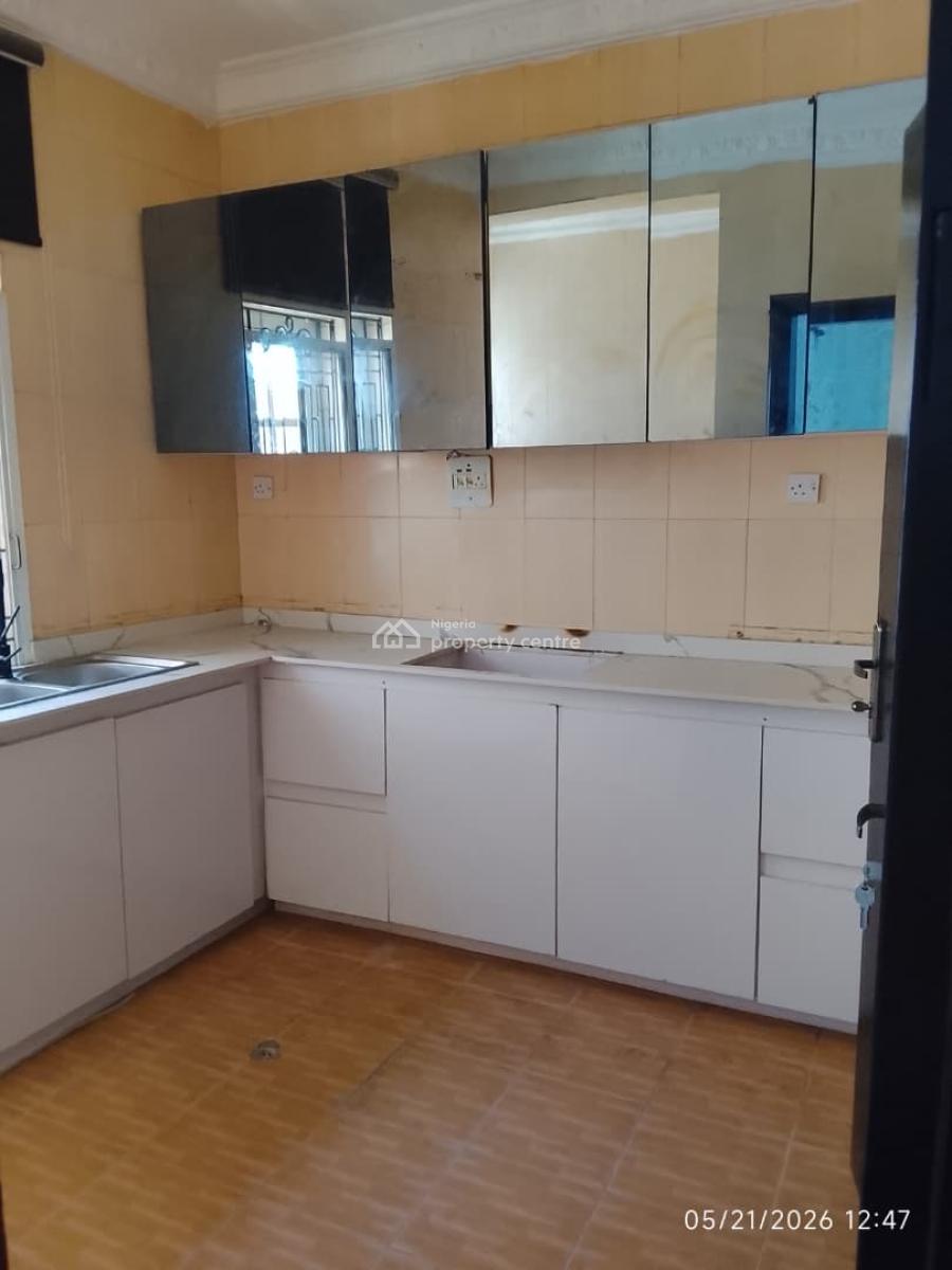 Affordable 3 Bedroom Apartment, Phase 1, Lekki, Lagos, Flat / Apartment for Rent