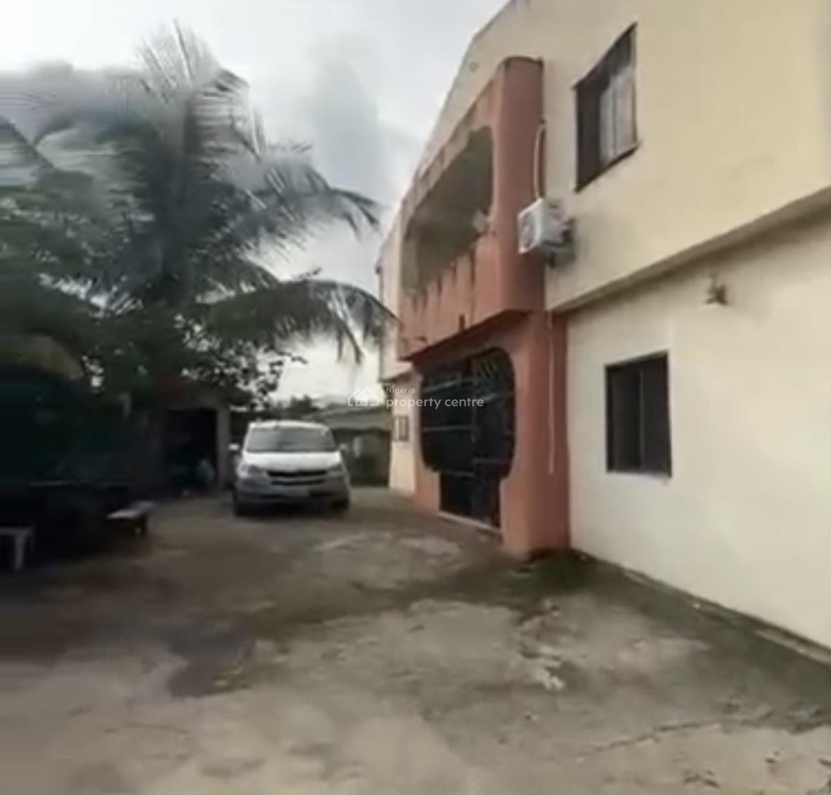 a Block of Flat on 1,200sqm, By Golden Gate Hotel, Zone 5, Wuse, Abuja, Flat / Apartment for Sale