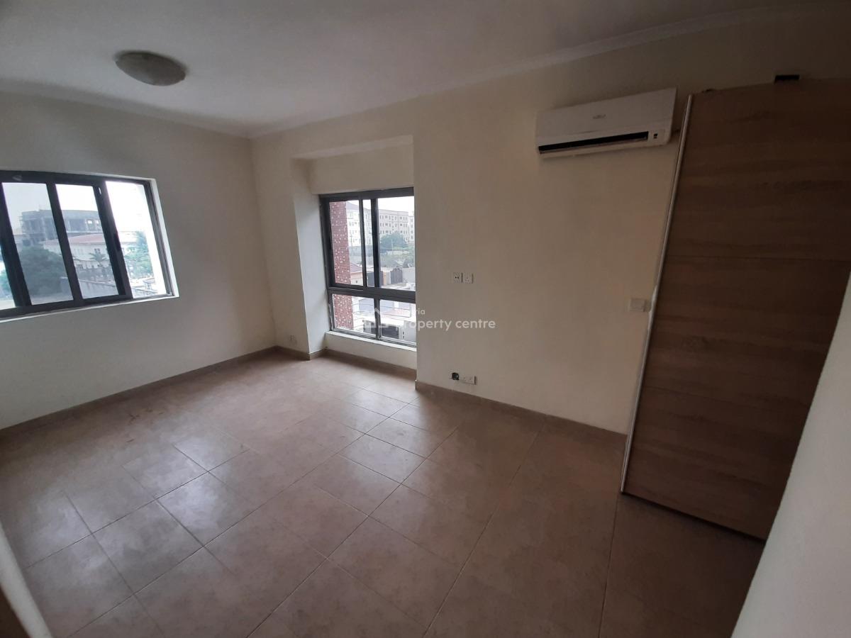Serviced with 24/7 Power Supply 3 Bedroom Flat with an Enclosed/fitted, Oniru, Victoria Island (vi), Lagos, Flat / Apartment for Rent
