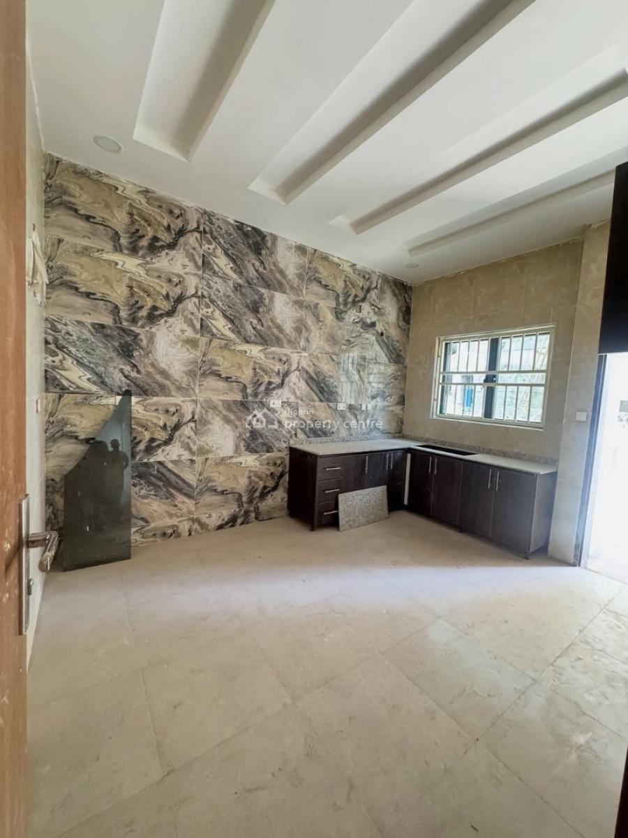 4 Bedroom Terrace with Bq, Kado, Abuja, Flat / Apartment for Rent
