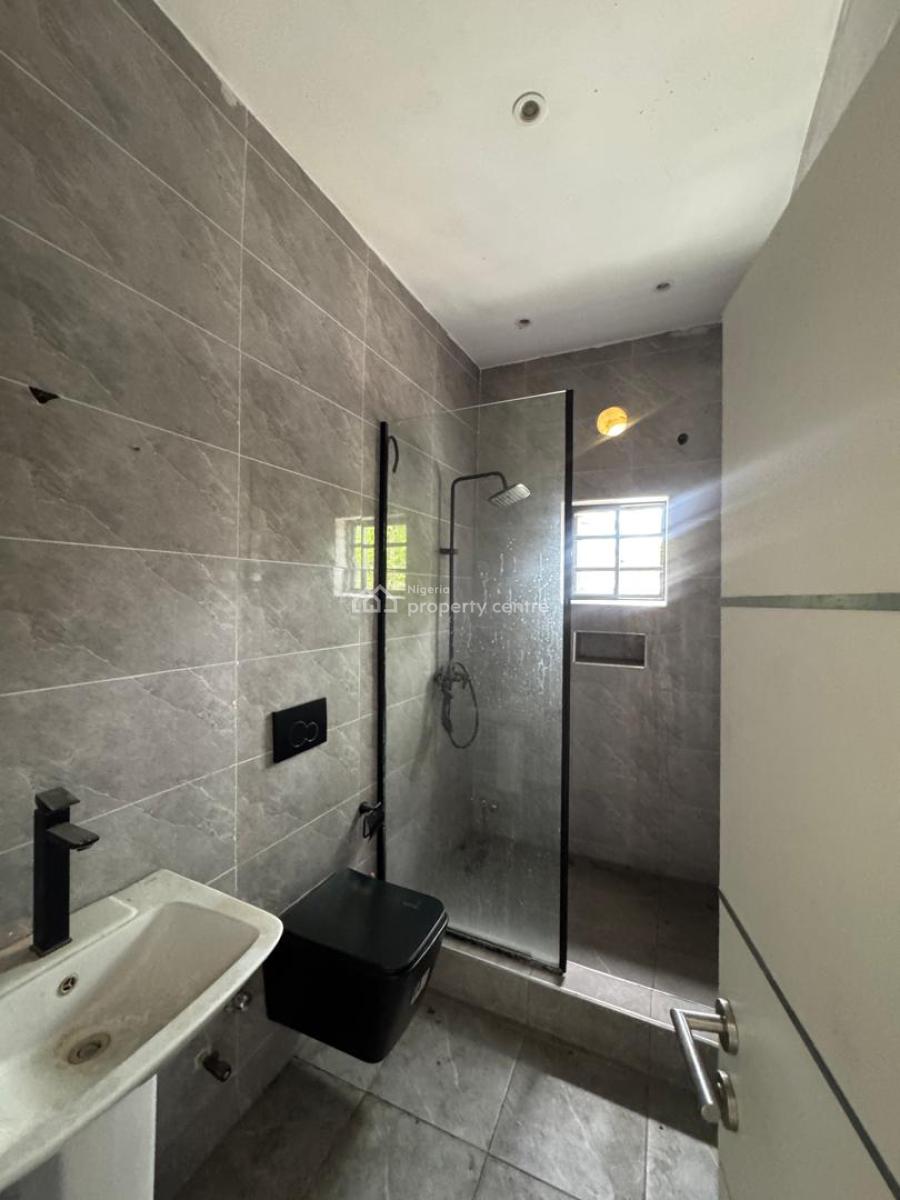 3-bedroom Apartment in Lekki Phase 1, Lekki Phase 1, Lekki, Lagos, Flat / Apartment for Rent