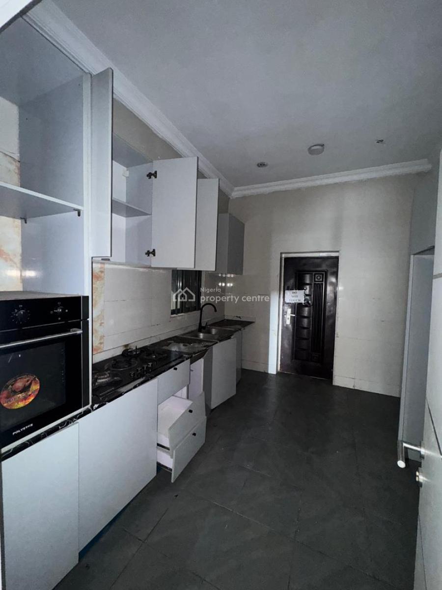 3-bedroom Apartment in Lekki Phase 1, Lekki Phase 1, Lekki, Lagos, Flat / Apartment for Rent