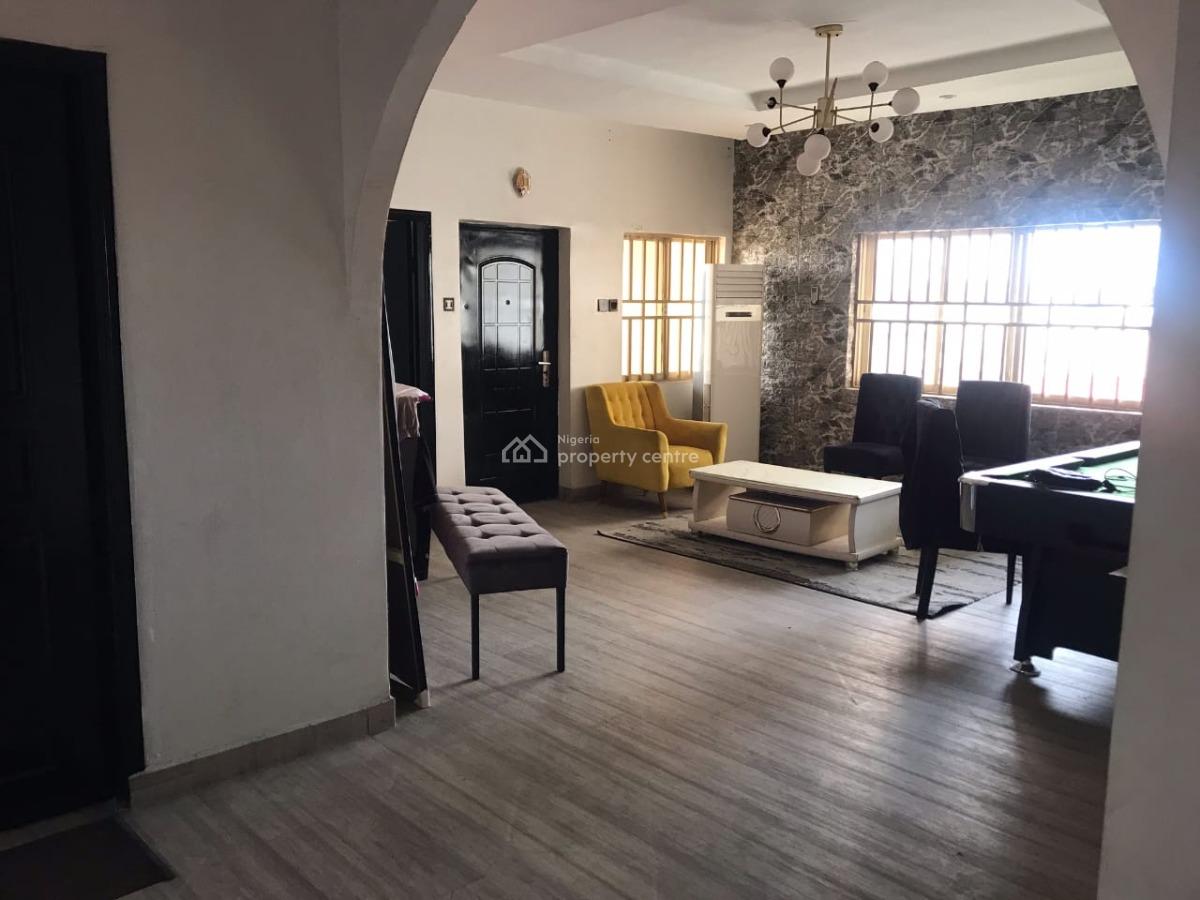Luxury 3bedroom Apartment with Excellent Facilities, Admiralty Way, Lekki Phase 1, Lekki, Lagos, Flat / Apartment for Rent