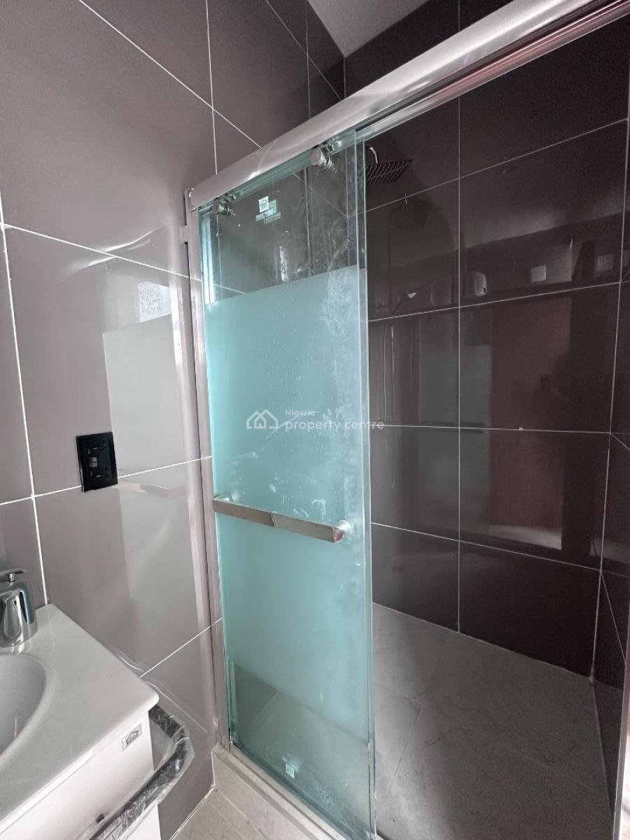 Serviced 2 Bedroom Apartment, Admiralty Road, Lekki Phase 1, Lekki, Lagos, Flat / Apartment for Rent