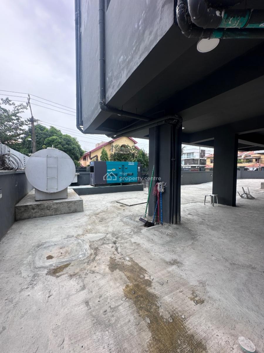 Serviced 2 Bedroom Apartment, Admiralty Road, Lekki Phase 1, Lekki, Lagos, Flat / Apartment for Rent