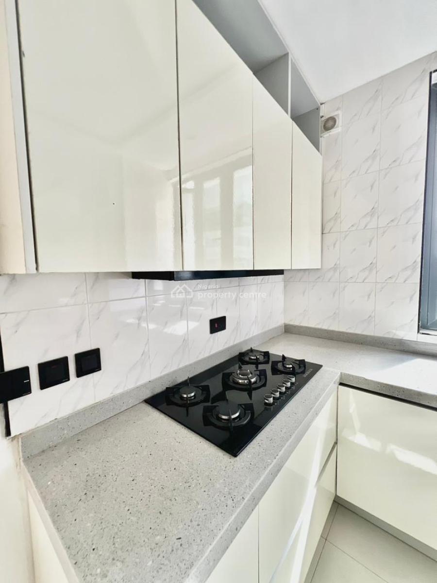 Newly Built 3 Bedroom Apartment with Pool &gym, Lekki Phase 1, Lekki, Lagos, House for Sale