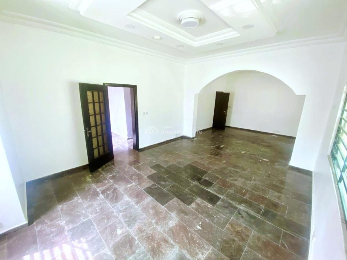 Massive 4 Bedroom Detached House with a 2 Room Bq, Lekki Phase 1, Lekki, Lagos, Detached Duplex for Rent