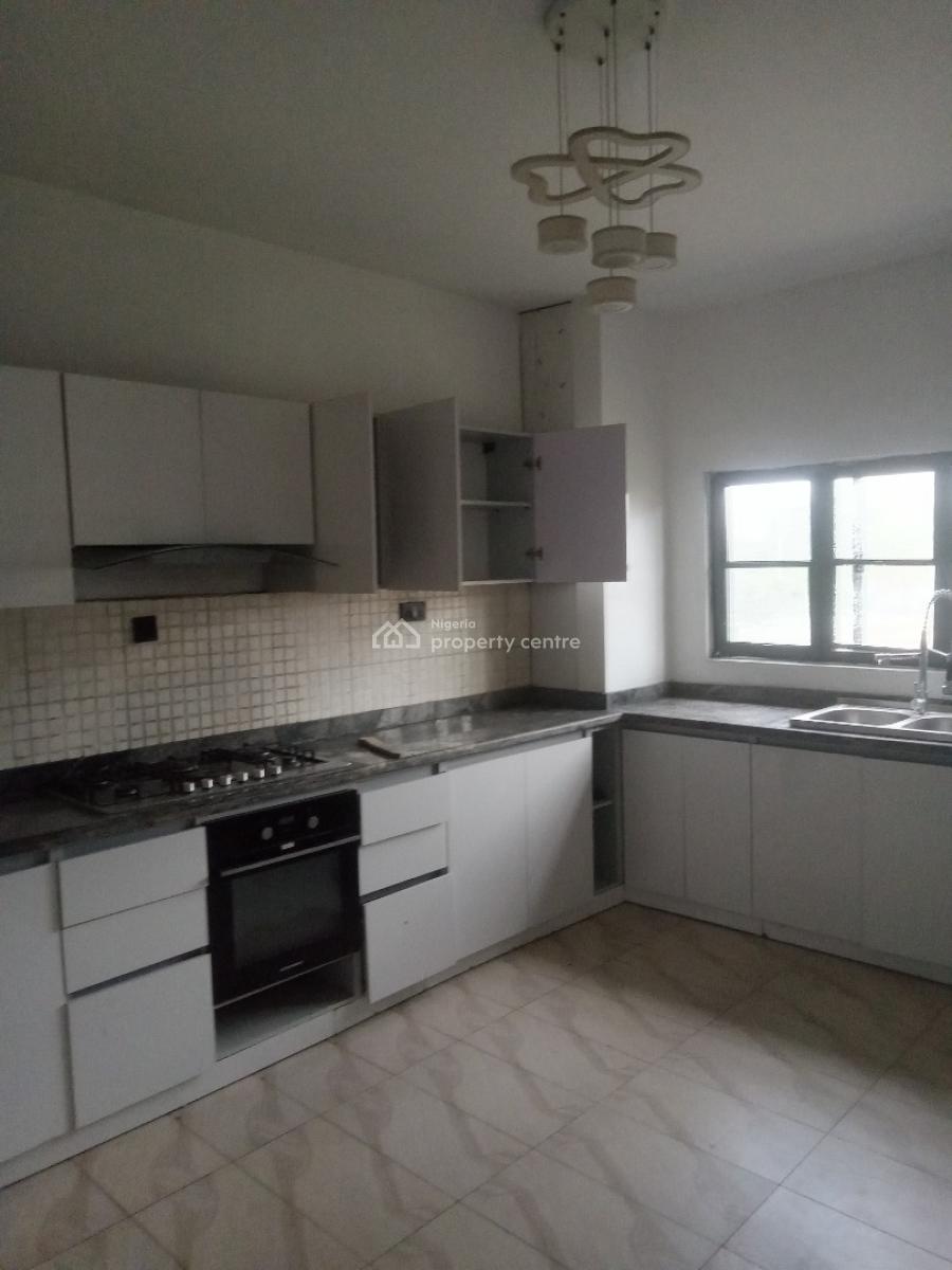 Luxury: Serviced 3 Bedrooms Apartments with a Room Bq, Old Ikoyi, Ikoyi, Lagos, Flat / Apartment for Rent