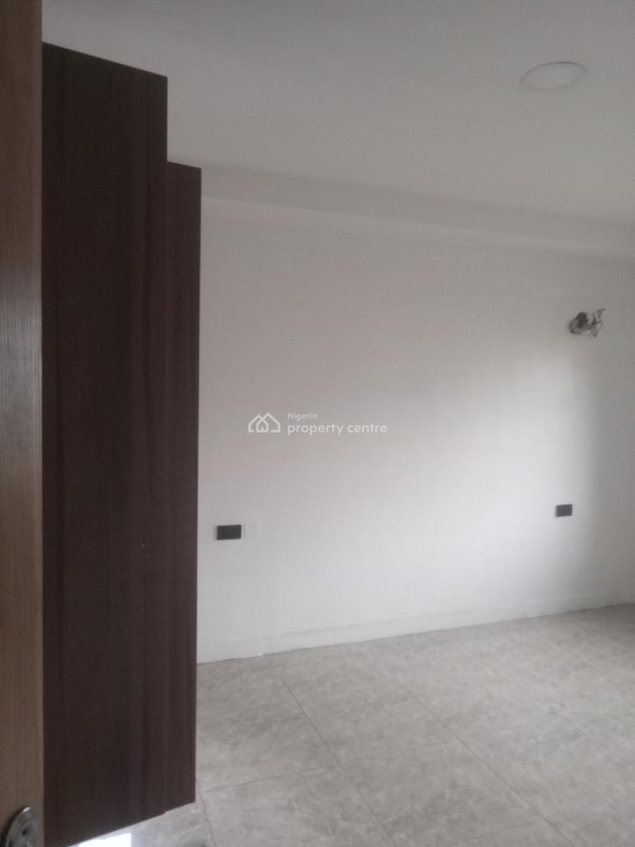 Luxury: Serviced 3 Bedrooms Apartments with a Room Bq, Old Ikoyi, Ikoyi, Lagos, Flat / Apartment for Rent