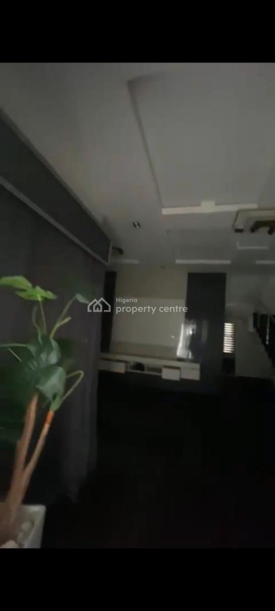 Distress..beautiful 4bedroom Duplex with Bq, Thomam Estate, Ajah, Lagos, House for Sale