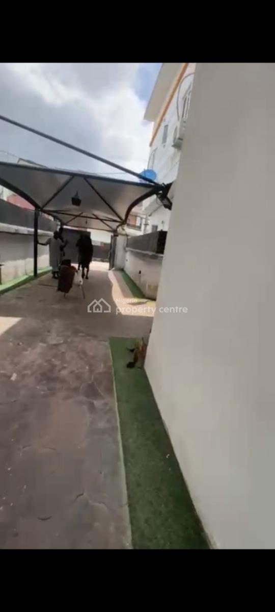 Distress..beautiful 4bedroom Duplex with Bq, Thomam Estate, Ajah, Lagos, House for Sale