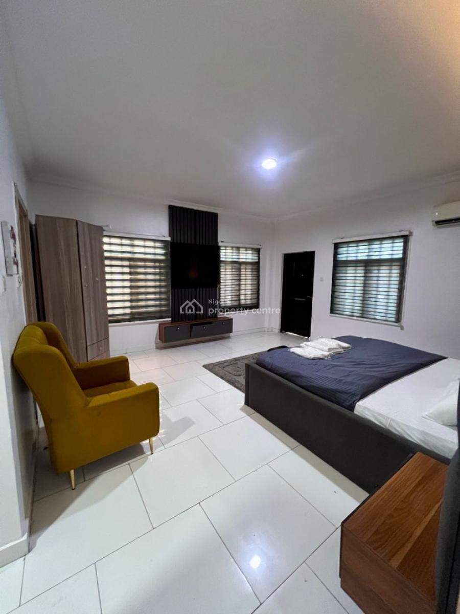 Luxury 3 Bedroom Apartment with Excellent Facilities, Victoria Island (vi), Lagos, Flat / Apartment Short Let