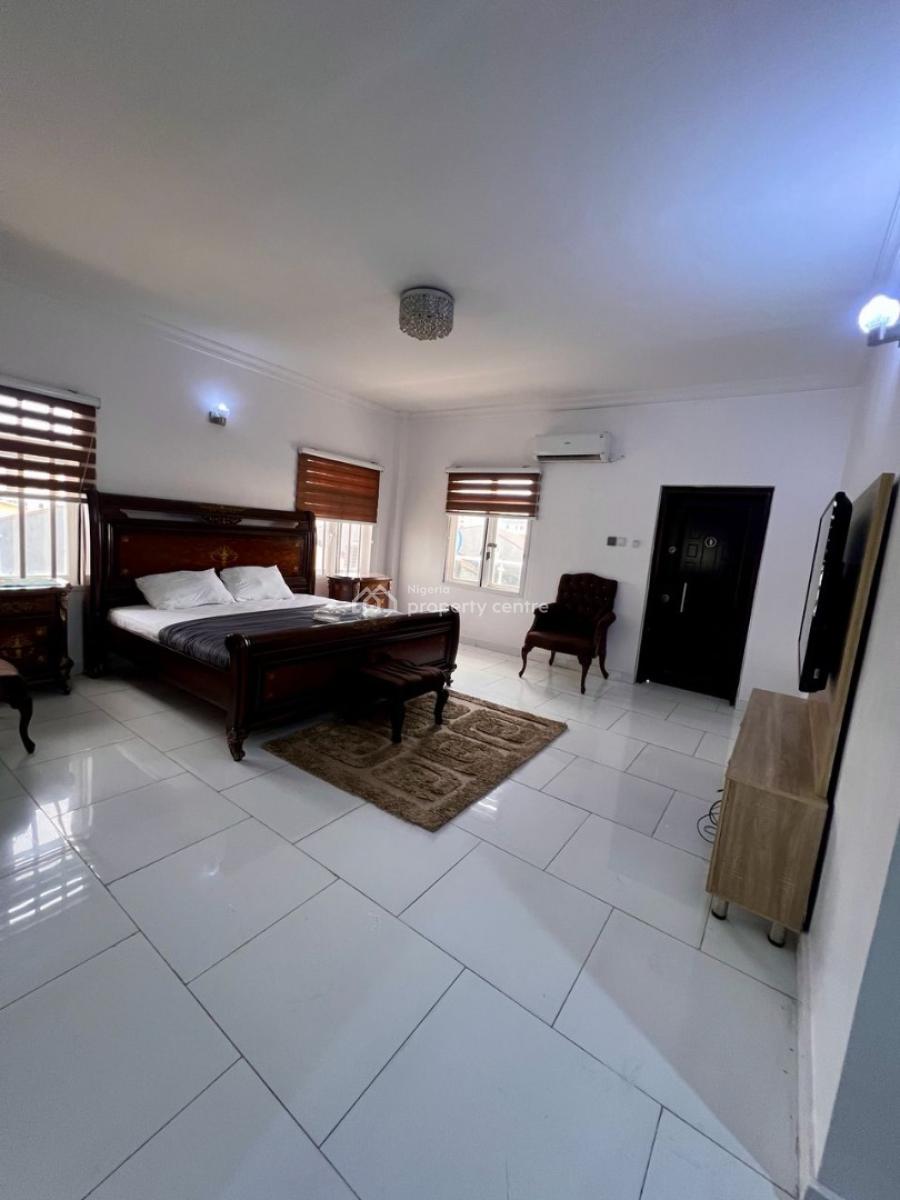 Luxury 3 Bedroom Apartment with Excellent Facilities, Victoria Island (vi), Lagos, Flat / Apartment Short Let