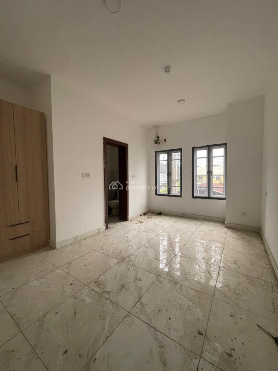 2 Bedroom Apartment, Sangotedo, Ajah, Lagos, Flat / Apartment for Sale