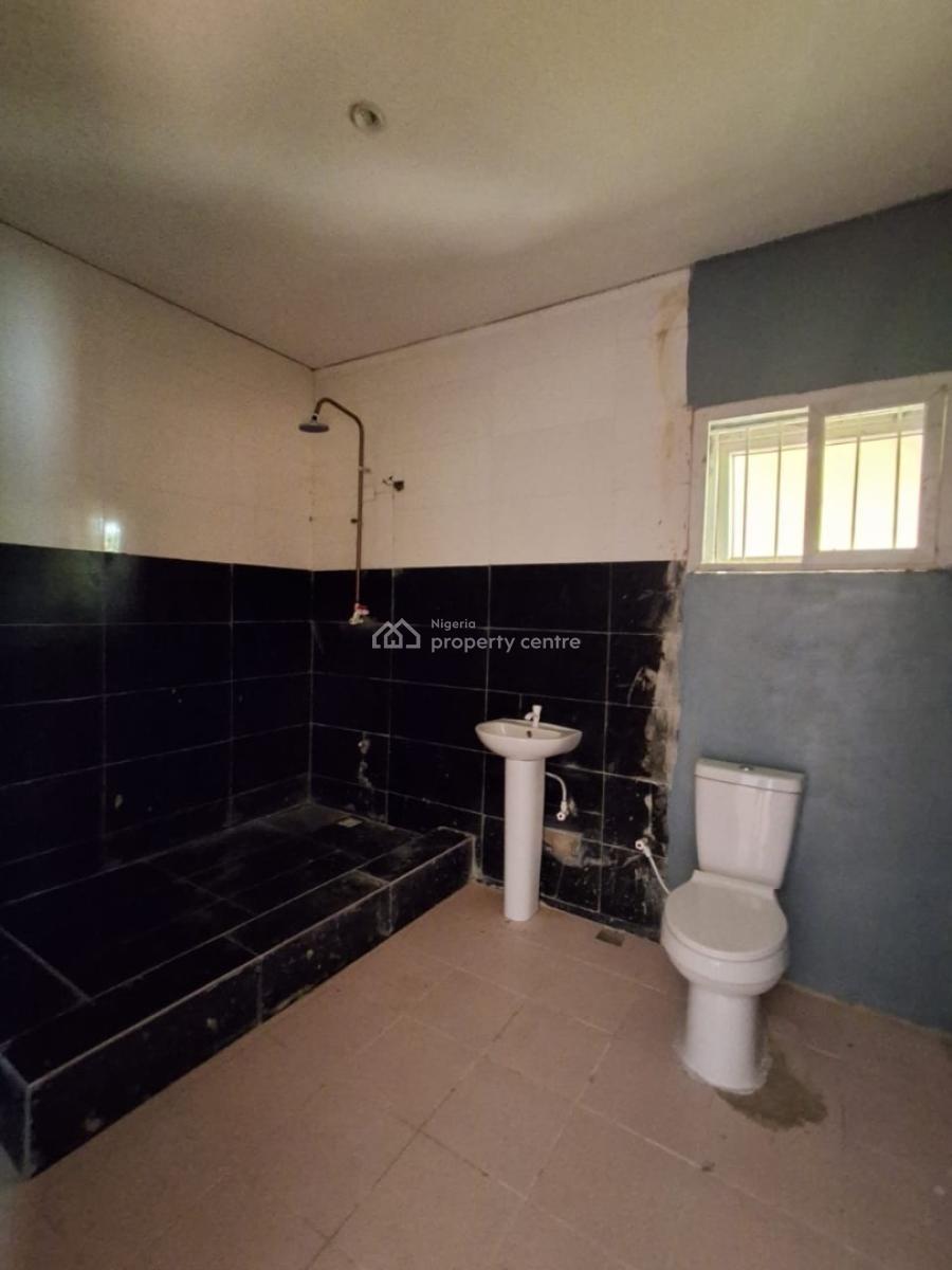 Very Spacious Selfcon( Upstairs) and Clean, Badore, Ajah, Lagos, Self Contain (single Rooms) for Rent