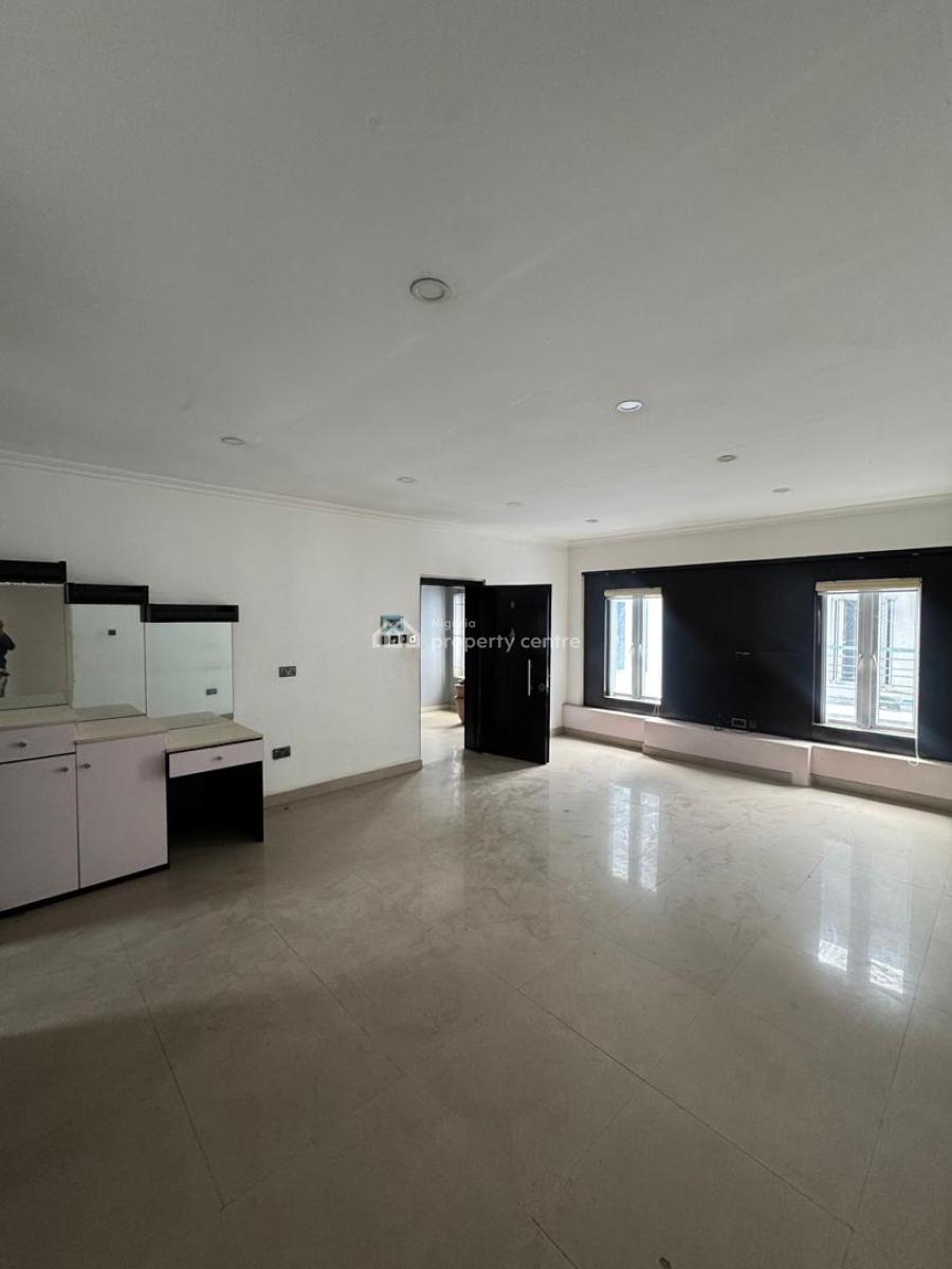 2-bedroom Penthouse, Lekki Phase 1, Lekki, Lagos, House for Sale