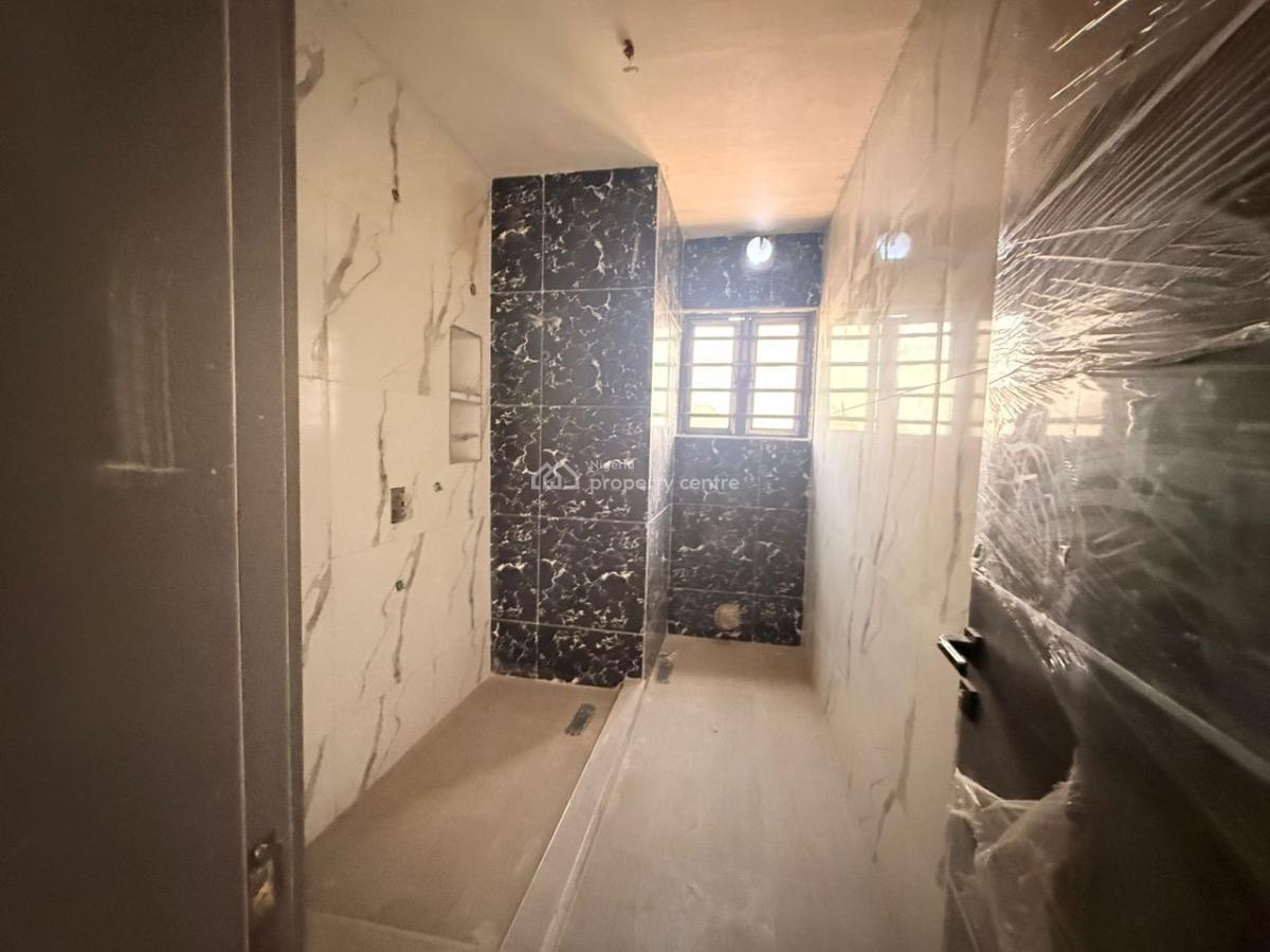 5 Bedroom Semi Detached with Bq, Gwarinpa, Abuja, Semi-detached Duplex for Sale