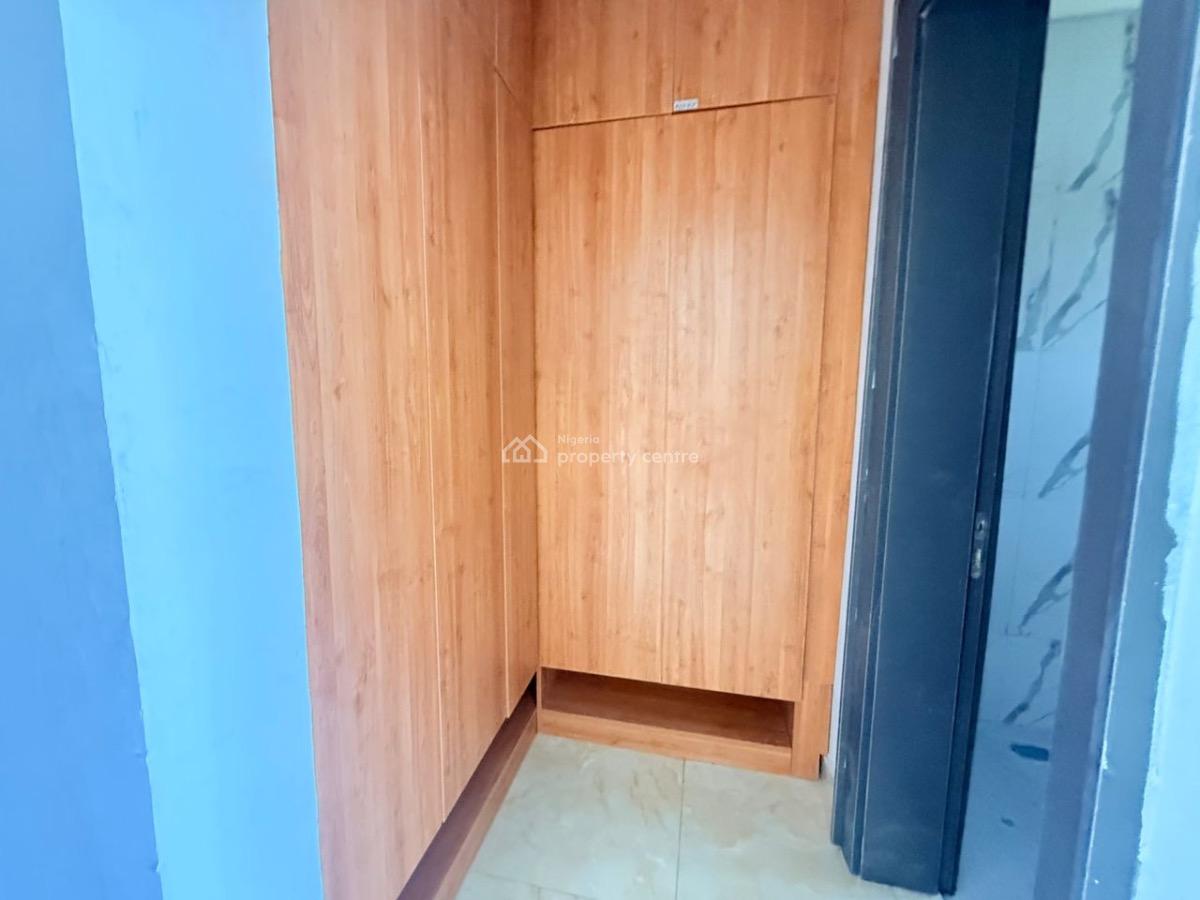 5 Bedroom Semi Detached with Bq, Gwarinpa, Abuja, Semi-detached Duplex for Sale