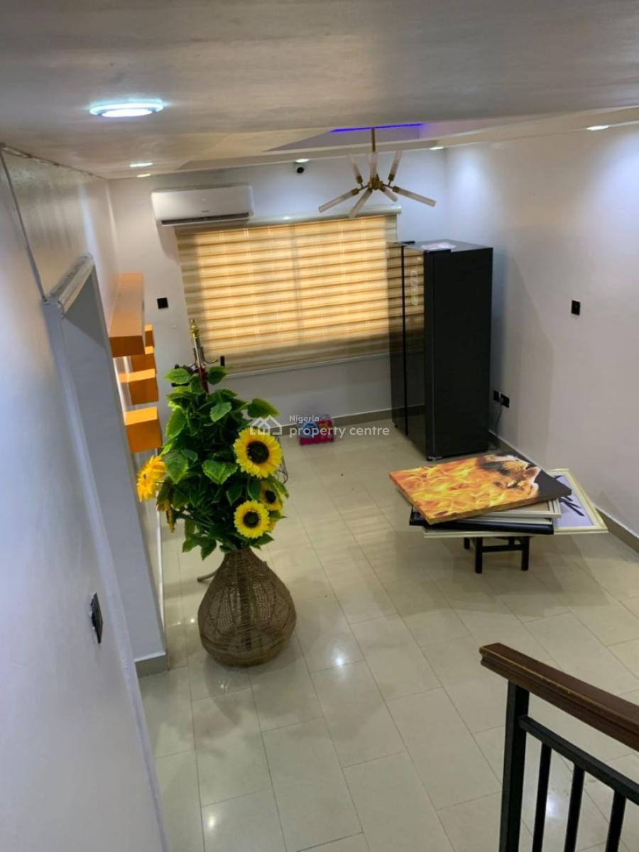 Maintained 4bedroom Detached Duplex in a Complex and Can Park 3 Cars., Gra Phase 2, Magodo, Lagos, Terraced Duplex for Rent
