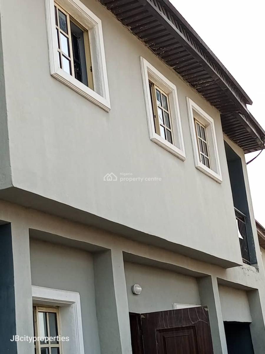 Luxury Big 2 Bedroom Apartment, Ogombo, Ogombo, Ajah, Lagos, Flat / Apartment for Rent