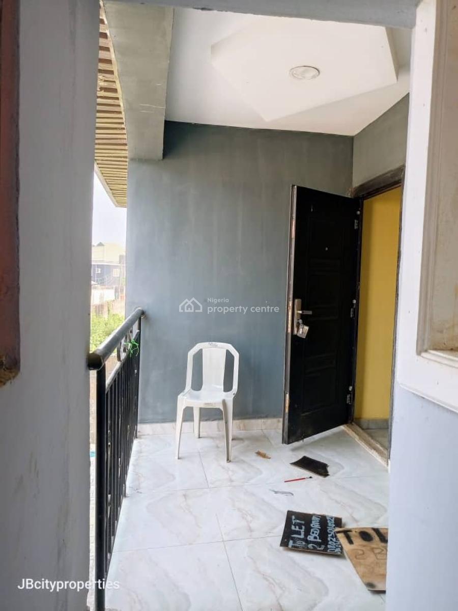 Luxury Big 2 Bedroom Apartment, Ogombo, Ogombo, Ajah, Lagos, Flat / Apartment for Rent