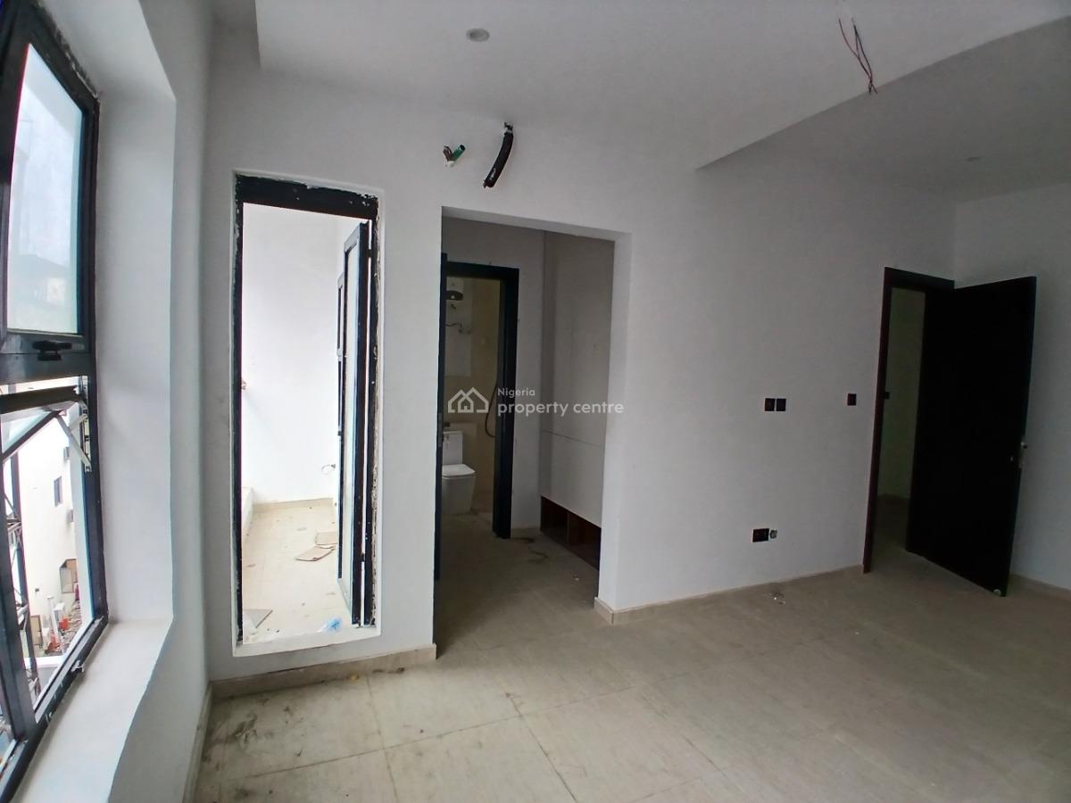 Luxury 3 Bedroom Apartment with Bq, Lekki, Lekki Phase 1, Lekki, Lagos, Flat / Apartment for Sale