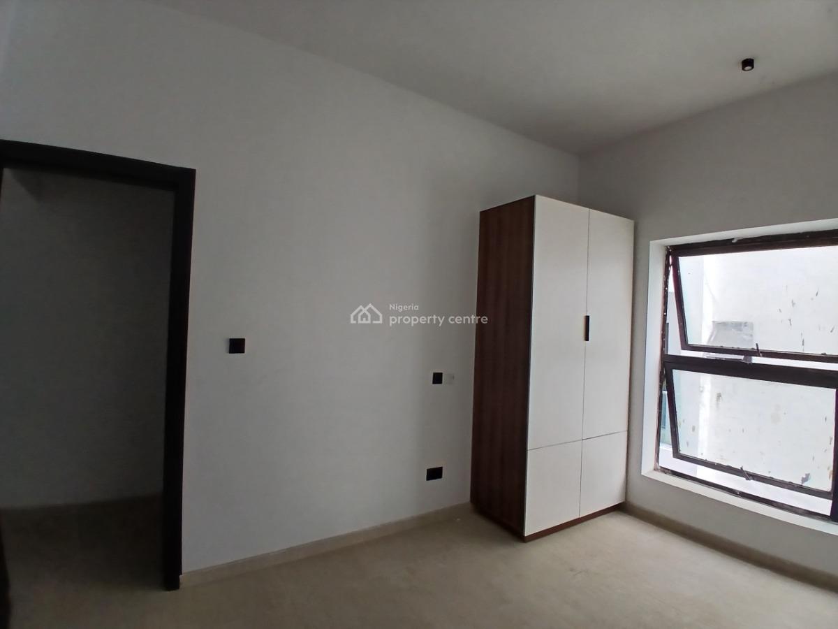 Luxury 3 Bedroom Apartment with Bq, Lekki, Lekki Phase 1, Lekki, Lagos, Flat / Apartment for Sale