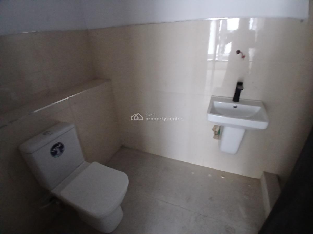 Luxury 3 Bedroom Apartment with Bq, Lekki, Lekki Phase 1, Lekki, Lagos, Flat / Apartment for Sale