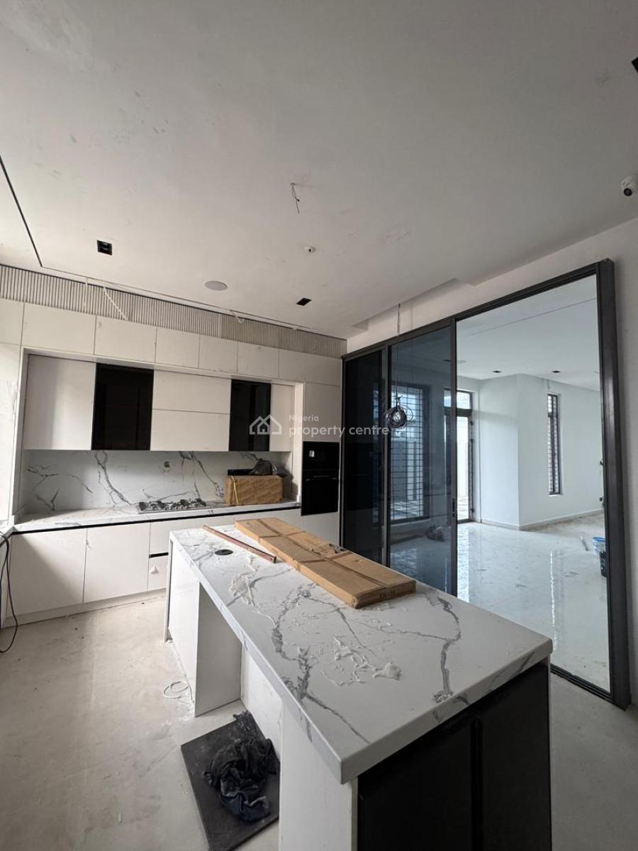 5 Bedroom Furnished Detached in Lekki Phase 1, Lekki Phase 1, Lekki, Lagos, Detached Duplex for Sale