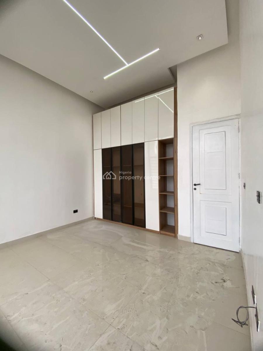 Luxury 8 Units of 3 Bedroom Apartment, Lekki Phase 1, Lekki, Lagos, House for Sale