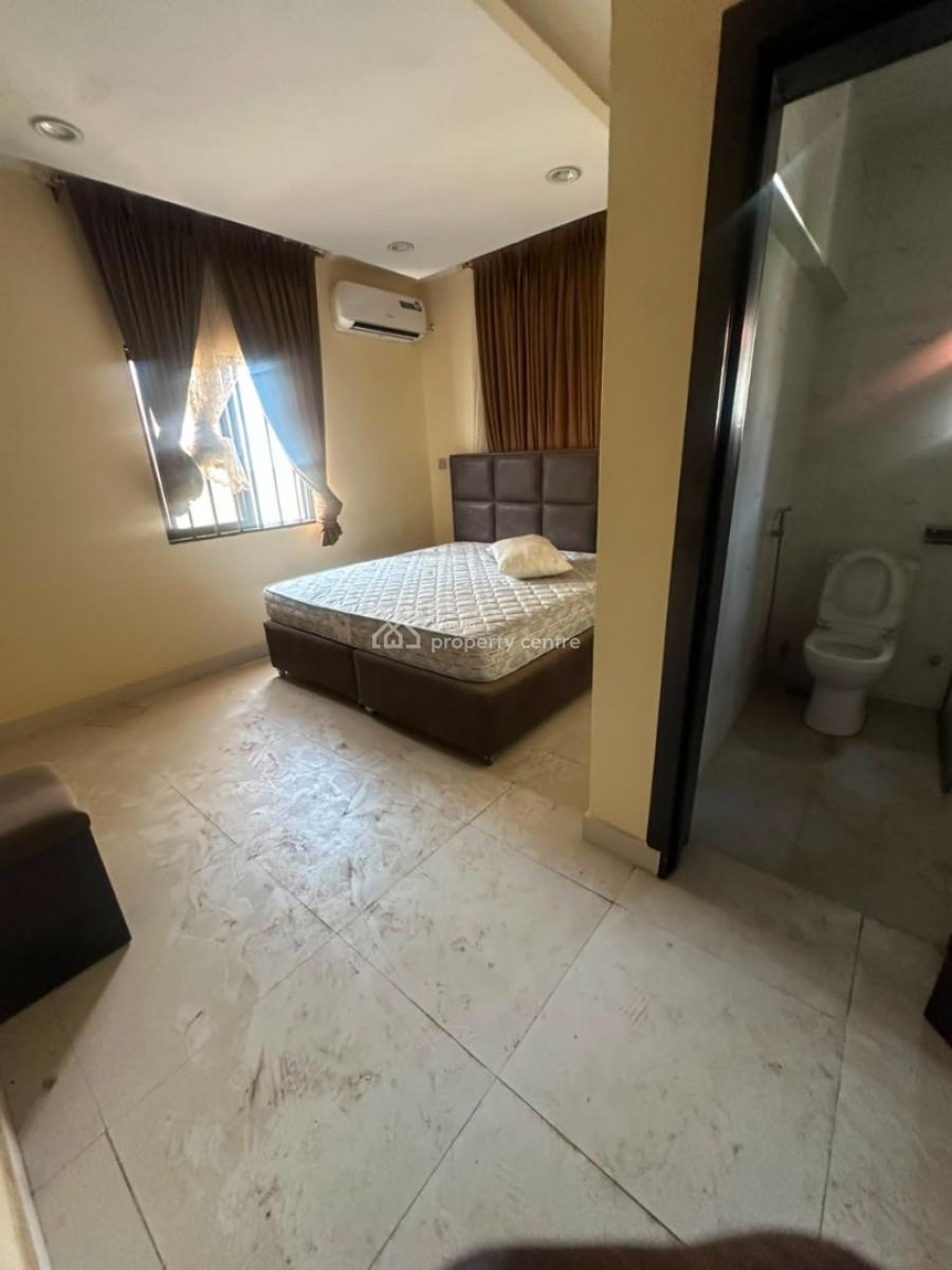a Fully Furnished 3 Bedrooms Block of Flats, Wuse 2, Abuja, Flat / Apartment for Rent