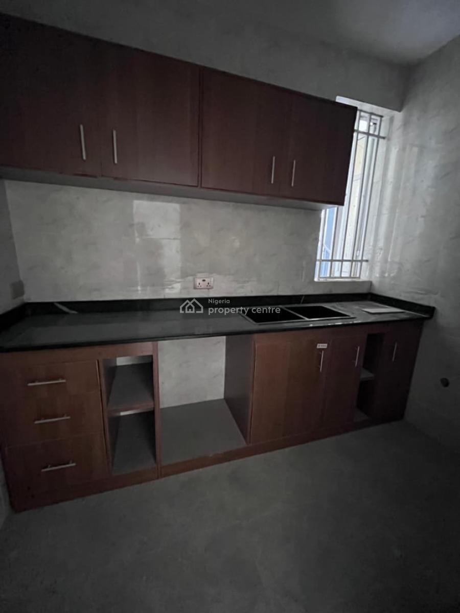 Newly Built 2 Bedroom Apartment, Secured Estate, Agungi, Lekki, Lagos, Flat / Apartment for Rent