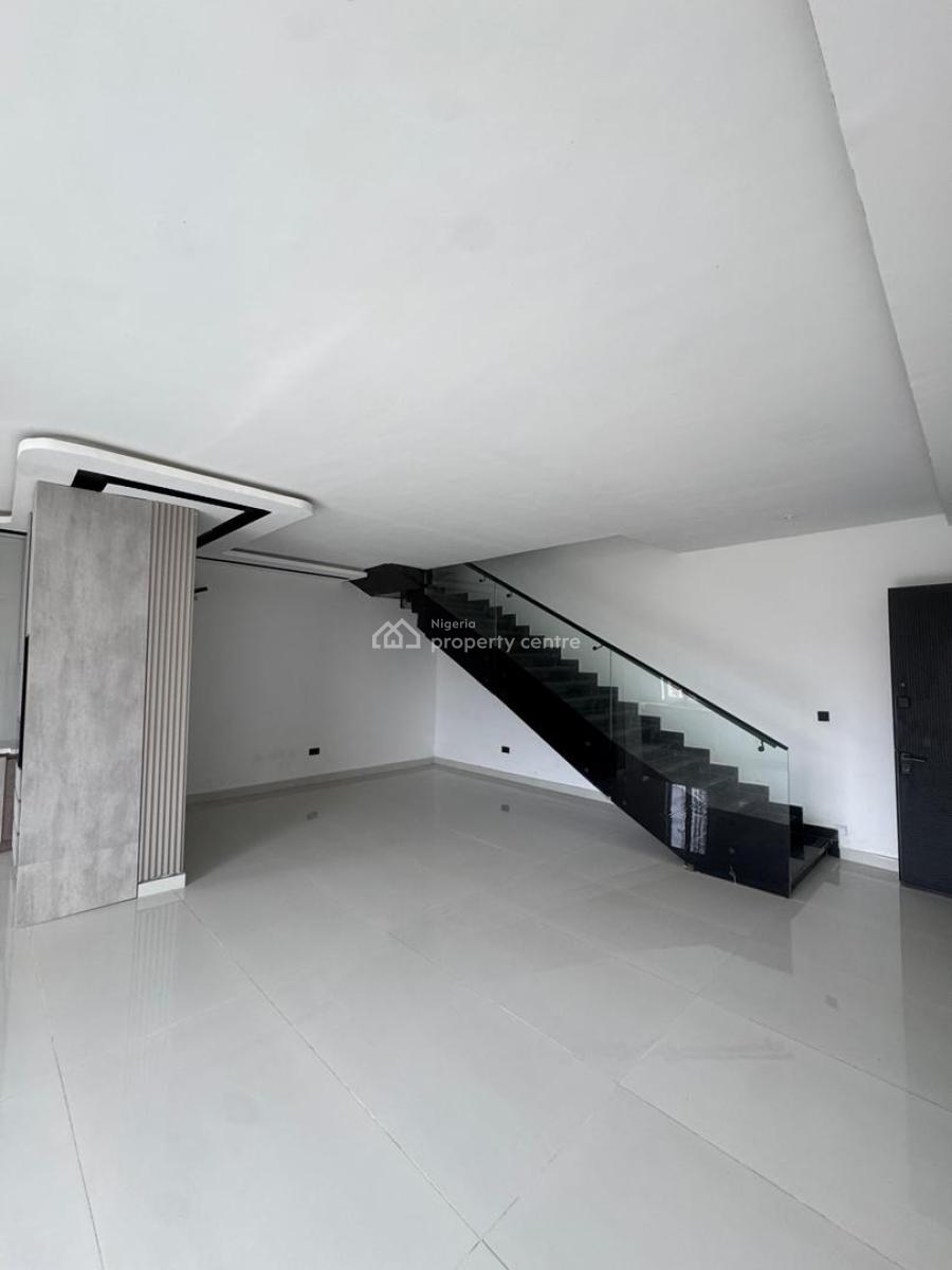 2-bedroom Maisonette, Lekki Phase 1, Lekki, Lagos, House for Sale