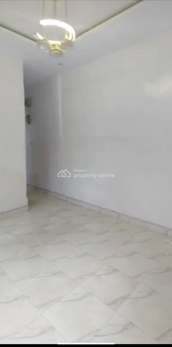 Mini Flat / Apartment, Oyadiran Estate, Sabo, Yaba, Lagos, Mini Flat (room and Parlour) for Rent