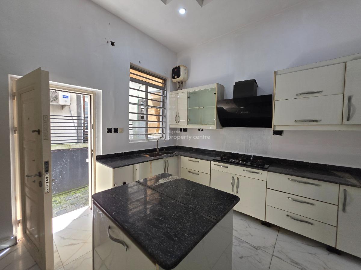 4 Bedroom Semi-detached Duplex with Bq, Chevron, Lekki, Lagos, Semi-detached Duplex for Rent