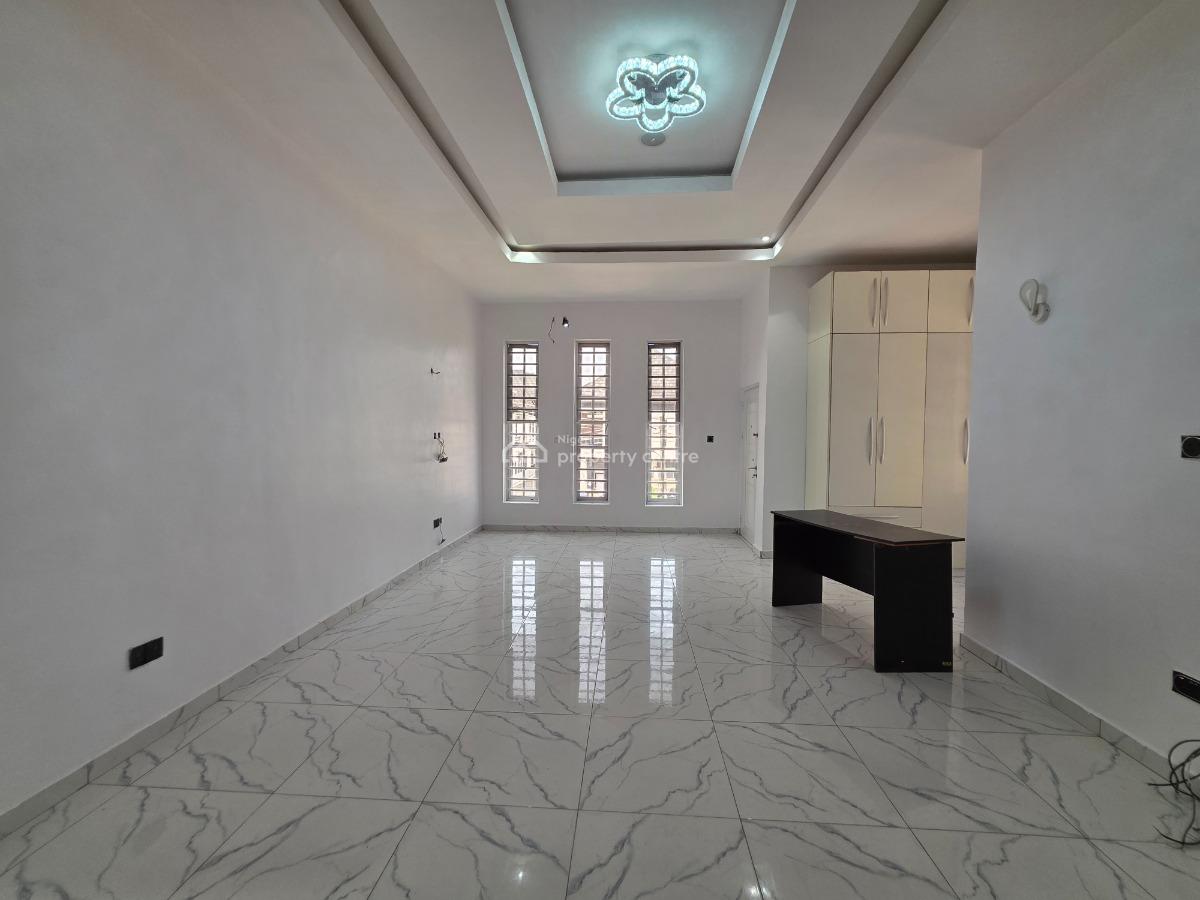 4 Bedroom Semi-detached Duplex with Bq, Chevron, Lekki, Lagos, Semi-detached Duplex for Rent