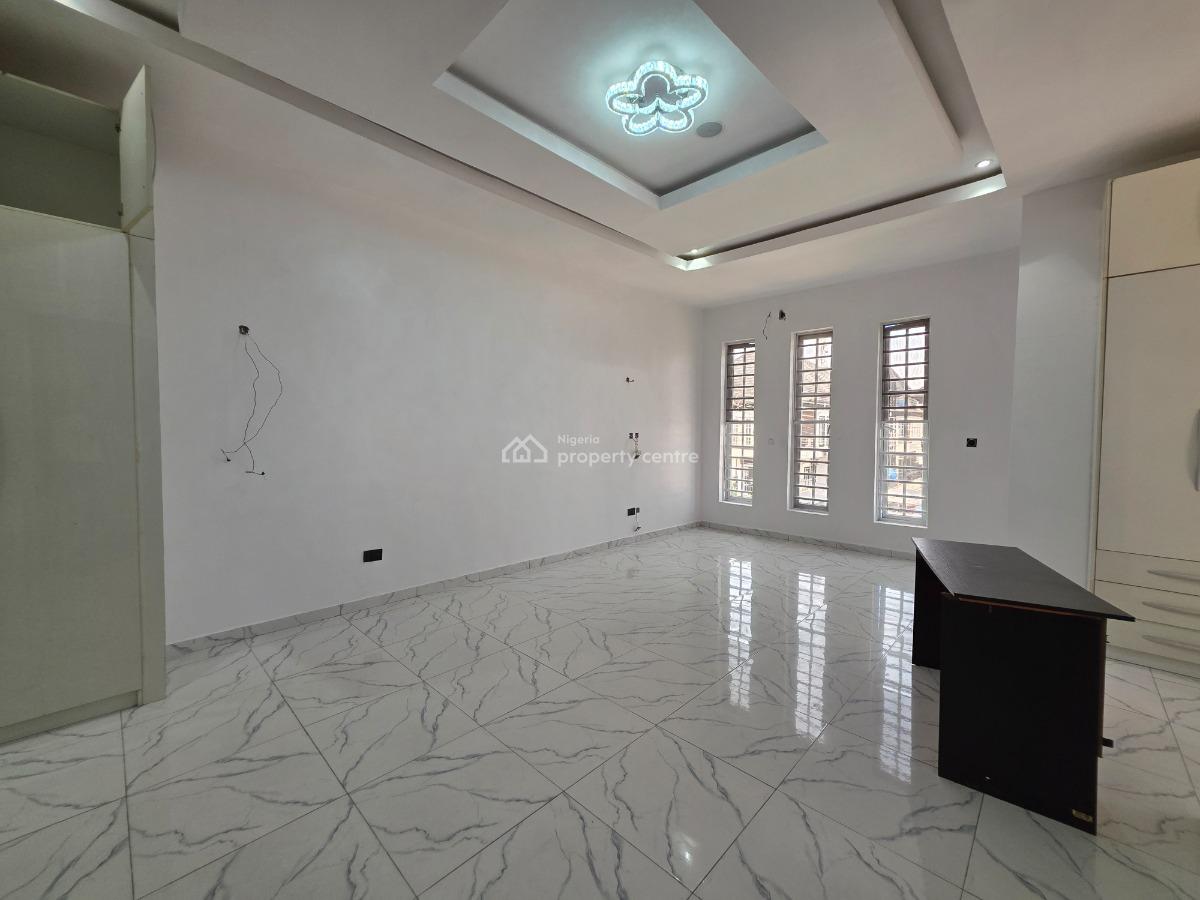 4 Bedroom Semi-detached Duplex with Bq, Chevron, Lekki, Lagos, Semi-detached Duplex for Rent