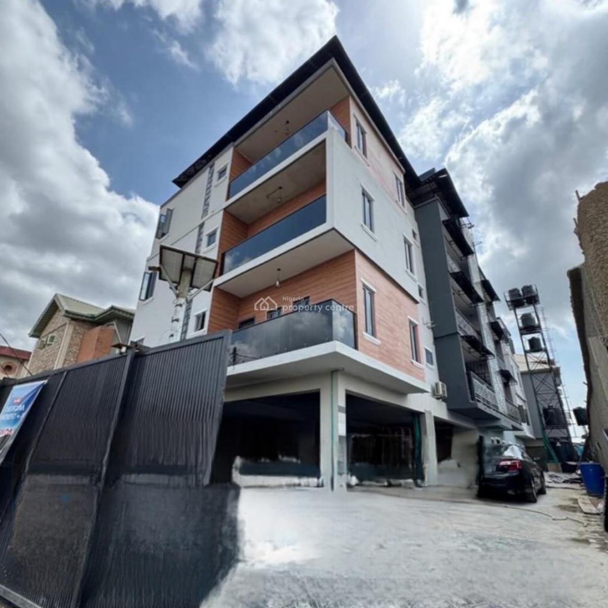 Luxuriously Built 3 Bedroom Apartment, Yaba, Lagos, Block of Flats for Sale