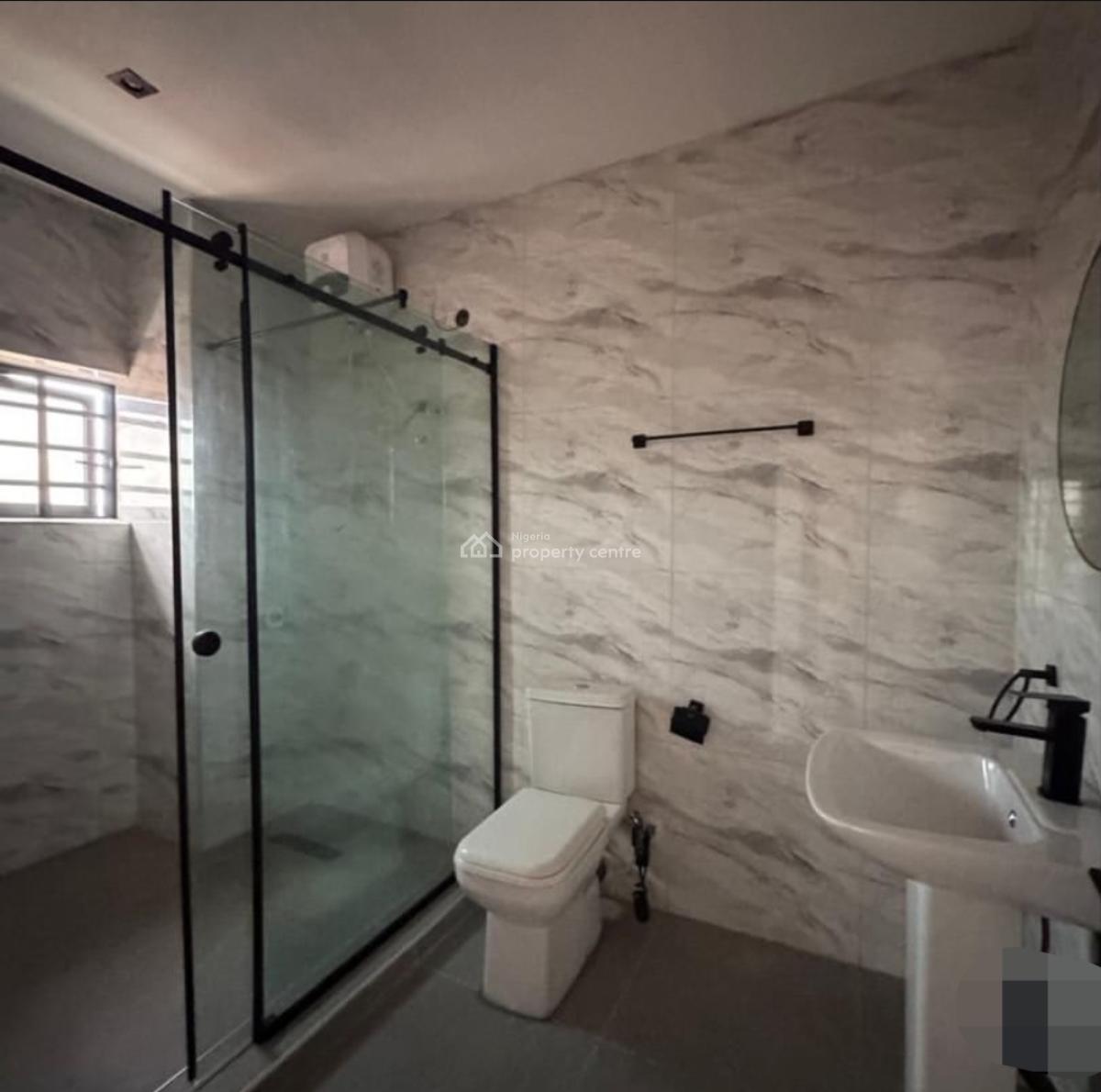 Luxuriously Built 3 Bedroom Apartment, Yaba, Lagos, Block of Flats for Sale