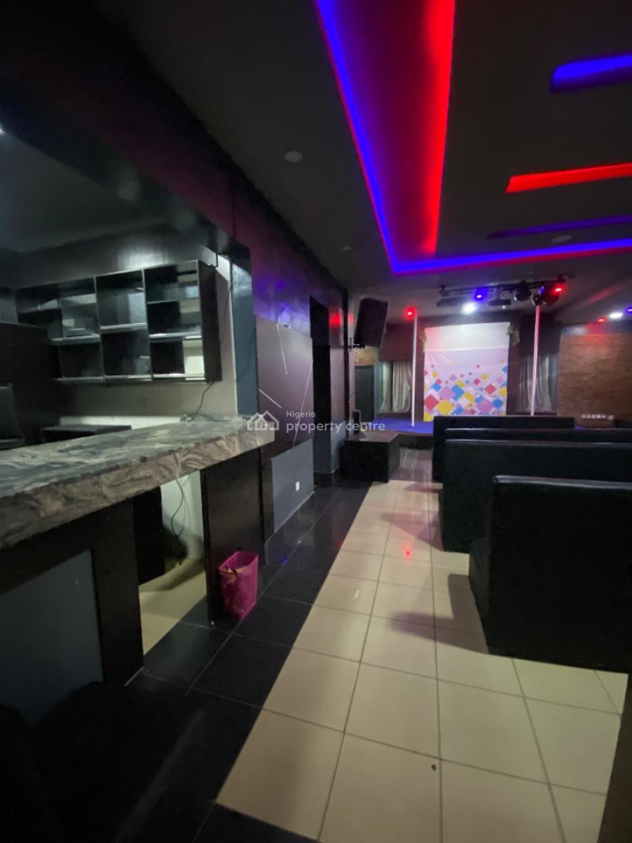 Great Investment Opportunity of 4 Storey-building Hotel on Expressway, Abijo, Ajah, Lagos, Hotel / Guest House for Sale