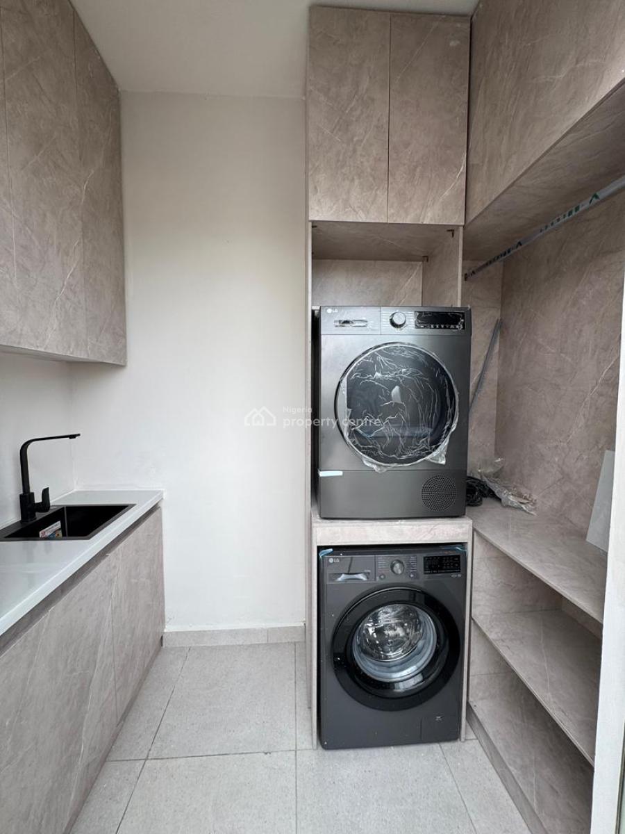 2-bedroom Penthouse, Lekki Phase 1, Lekki, Lagos, House for Sale