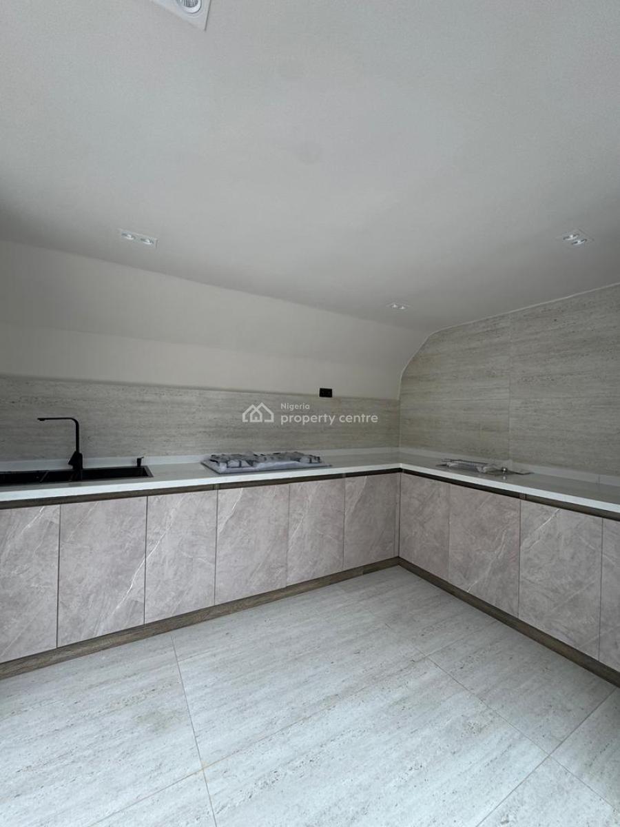 2-bedroom Penthouse, Lekki Phase 1, Lekki, Lagos, House for Sale