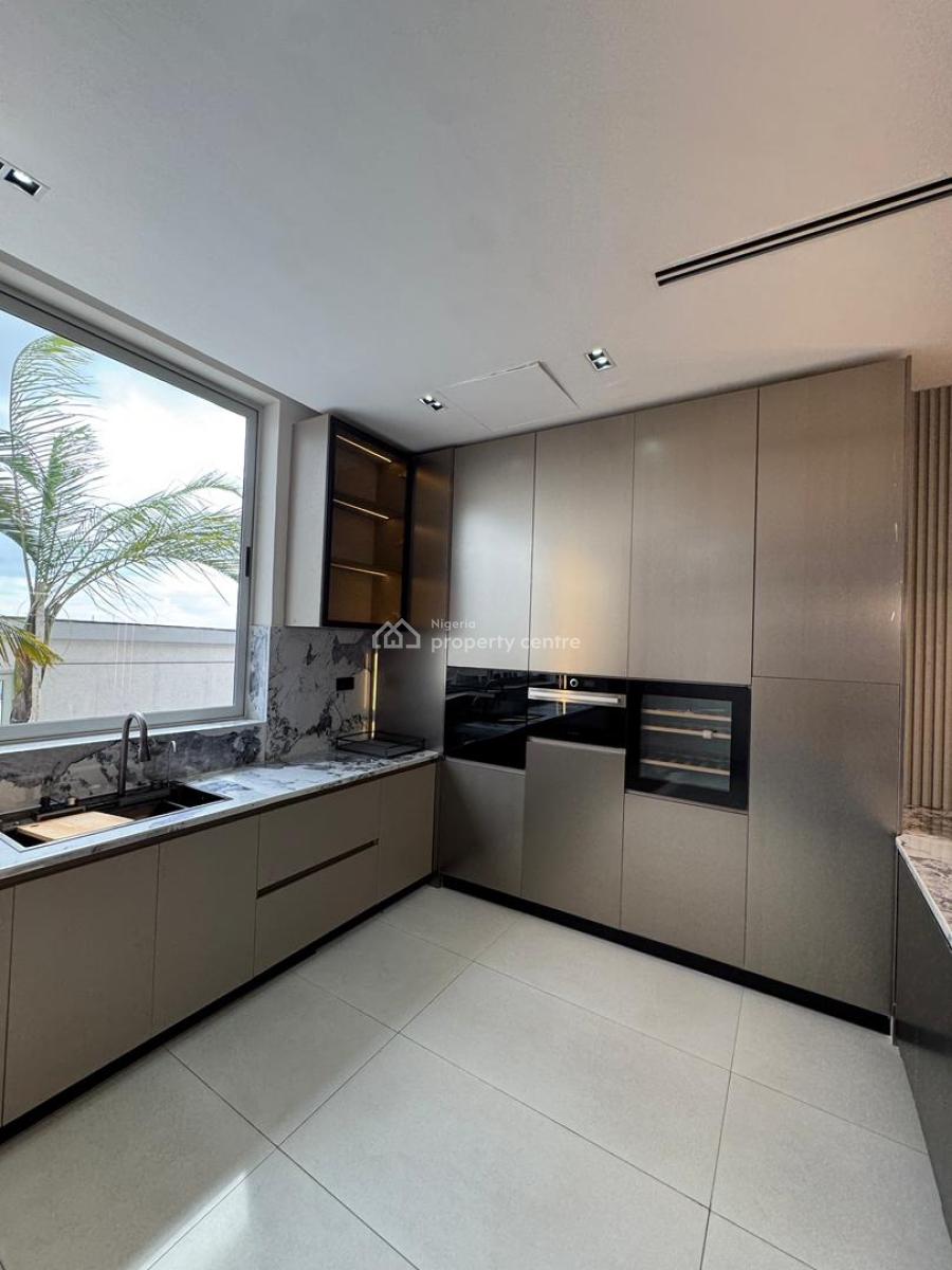 2-bedroom Penthouse, Lekki Phase 1, Lekki, Lagos, House for Sale