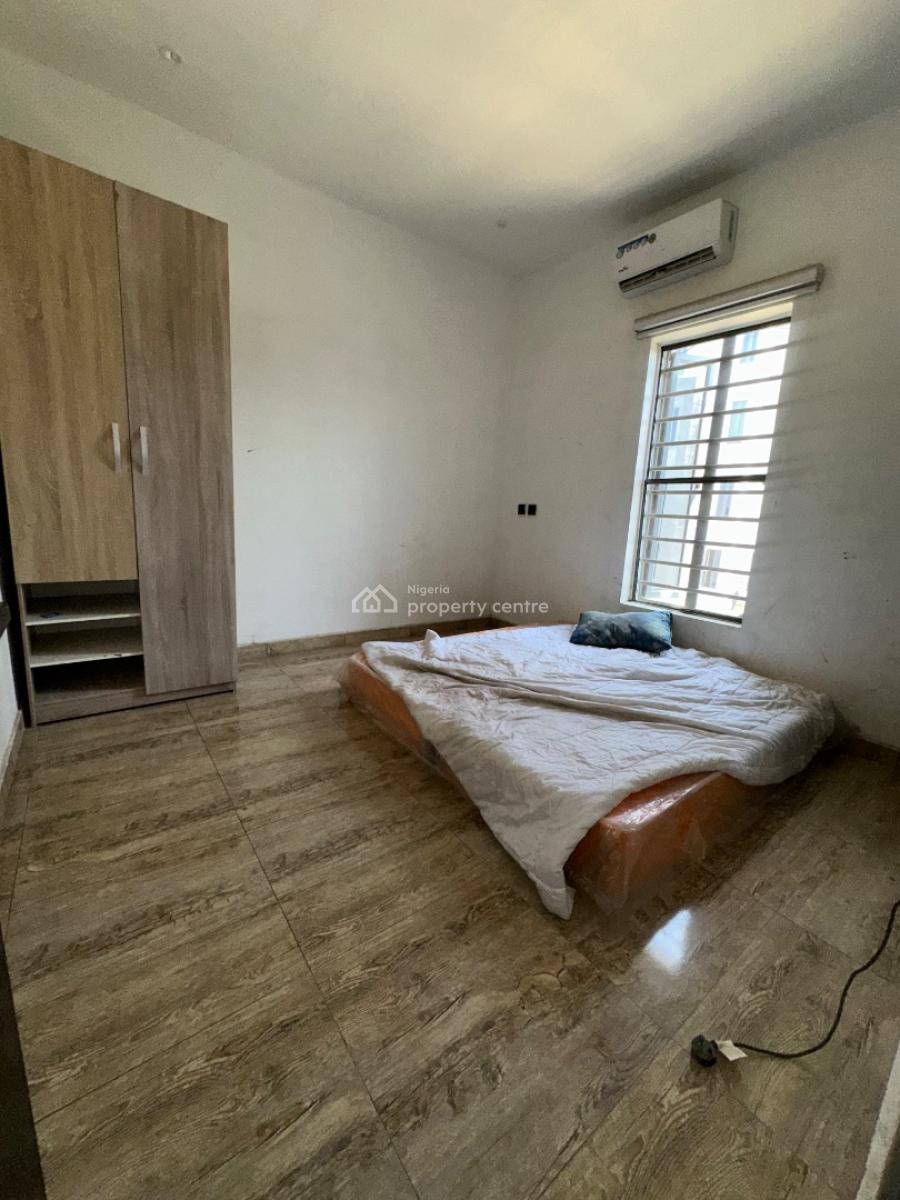 Specious 2bedroom Flat, Salem Ikate Lekki, Lekki, Lagos, Flat / Apartment for Rent